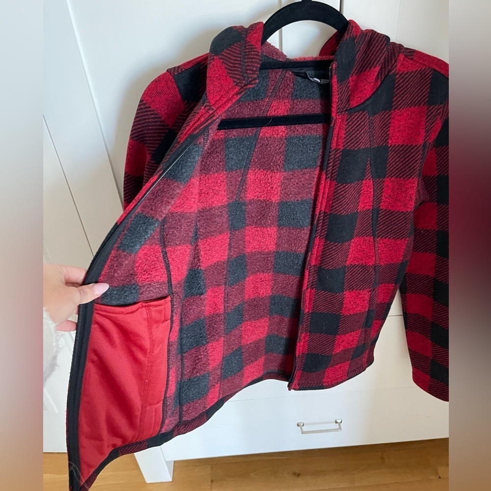 North Face Plaid Jacket - Picture 5 of 6